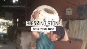 Read more about the article Batu Paras – Pilihan Ideal untuk Dekorasi Taman